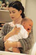 momCryingBaby MIGRAINE SUFFERERS AND COLICKY BABIES