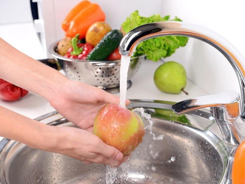 Should We Wash Fruits and Vegetables Before Eating?